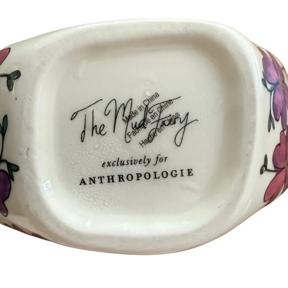 Anthropologie The Mud Fairy Blooming Hearts Stoneware Heart Vase Ivory